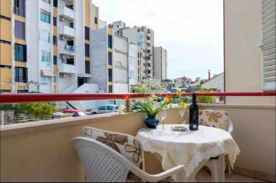 Renovated City Center Apart Roberto Apartment Dubrovnik Bagian luar foto